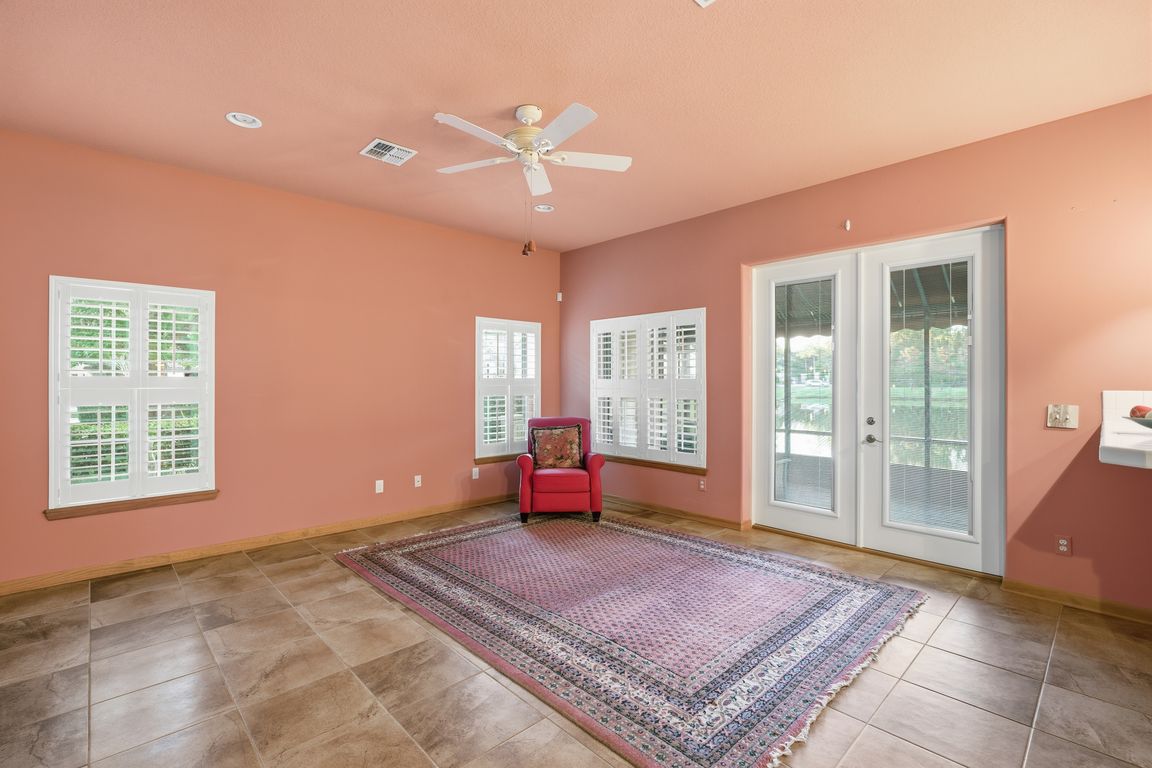 next background image