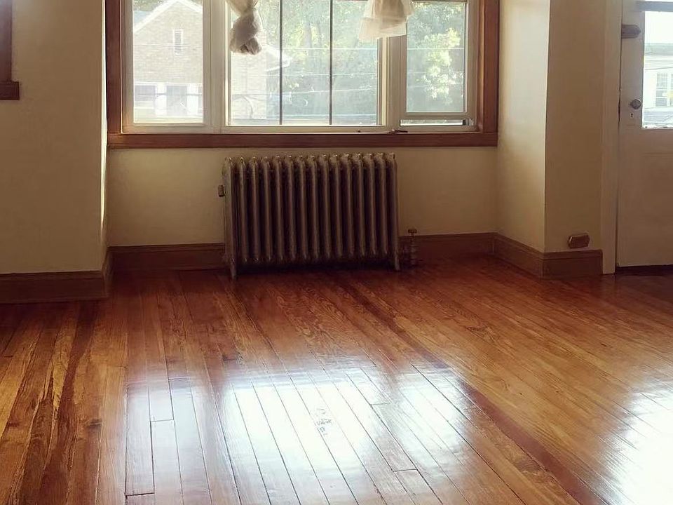 Den / Family Room / Multipurpose Room with a big Balancoy
