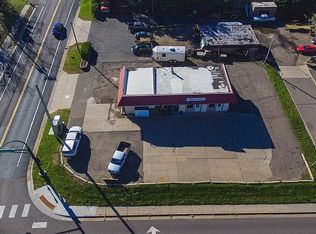 2490 County Road E E, White Bear Lake, MN 55110