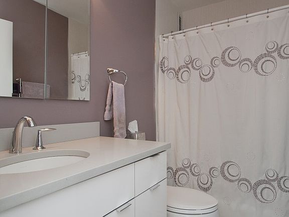 5th image of 245 E 54th St APT 10C