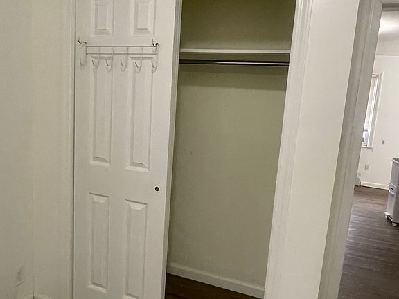 4th image of 149-44 Hollywood Ave Floor 1