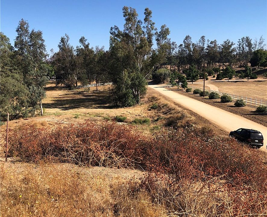 1st image of 3 Camino Del Vino
