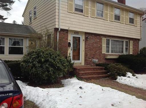1st image of 28 Nichols Ave