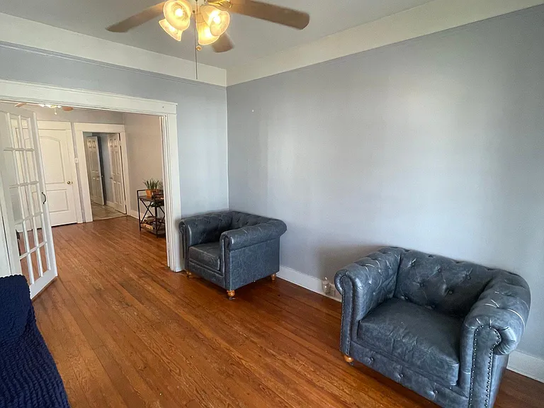 2674 Myrtle St — Photo 15