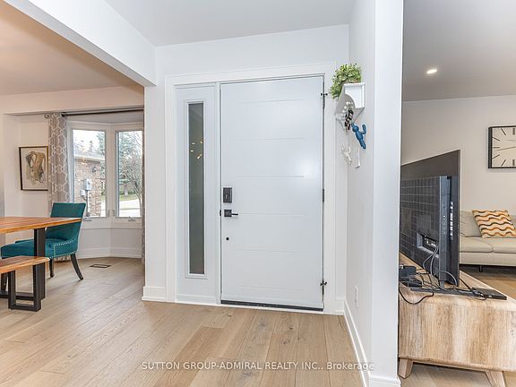 2nd image of 37 Spring Gate Blvd