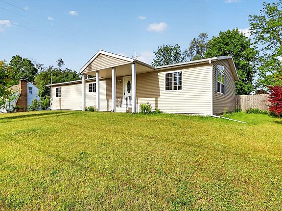 5th image of 1809 Sunnyside Dr