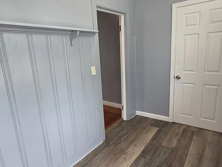 541 Bennington St #1 — Photo 16