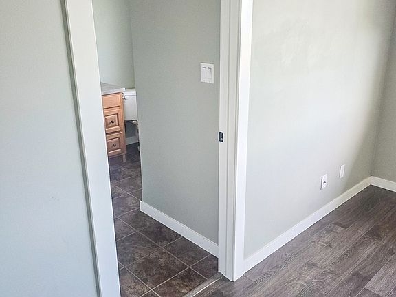 5th image of 19 Copper St