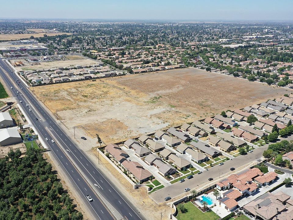 1887 N Mooney Blvd, Tulare, CA 93274 MLS 223074836 Zillow