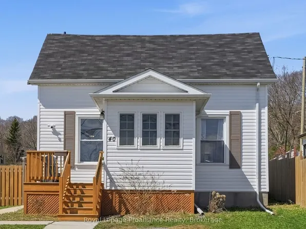 40 Smith St, Pt Hope, ON L1A 3A4