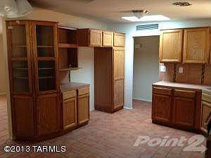 632 S Alandale, Tucson AZ - Kitchen 2