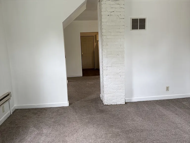 5009 Hoagland Ave — Photo 2
