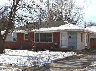 1904 E 27th Ct, Des Moines, IA 50317