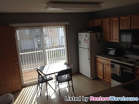 5th image of 4970 Emmit Dr N Unit 4