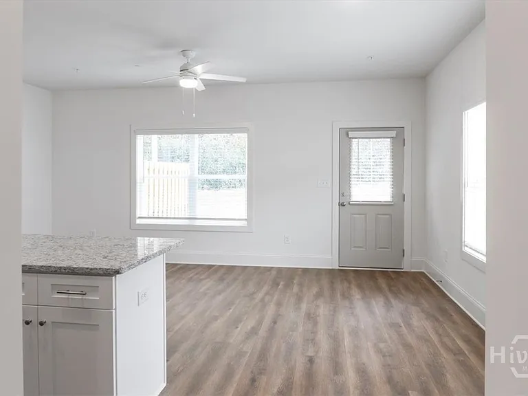 354 Arch St #302 — Photo 3