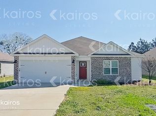 126 Hughes Dr, Warner Robins, GA
