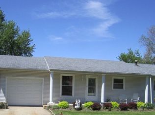 414 Wayne Rd, Rochelle, IL 61068