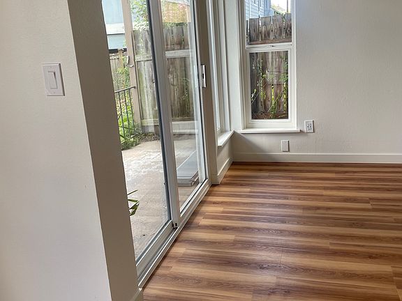 3rd image of 3422 21st Ave W APT 2