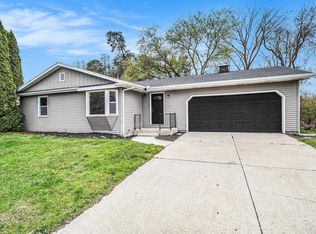 53911 Kershner Ln, Elkhart, IN 46514
