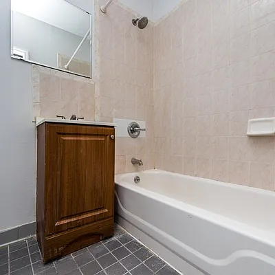Rented by Nooklyn NYC LLC | media 40