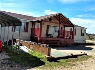 499 Cool Water Dr, Bastrop, TX 78602