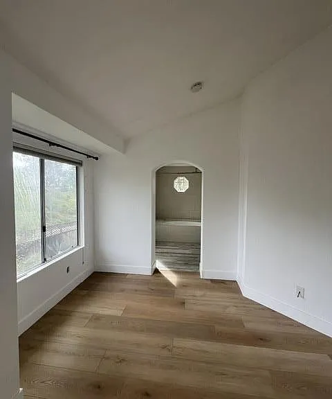 4512 Salisbury Dr — Photo 13