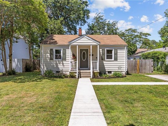 236 Woodview Ave, Norfolk, VA 23505