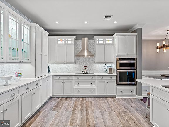 3rd image of 525 Belmont Bay Dr Unit 406