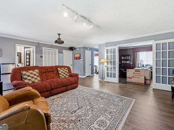 5th image of 4397 Sahara Dr NW