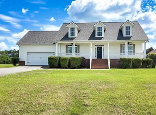114 Willow Ridge Cir, Thomasville, GA 31757