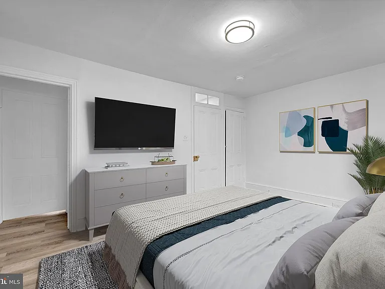 28 W Airy St — Photo 31