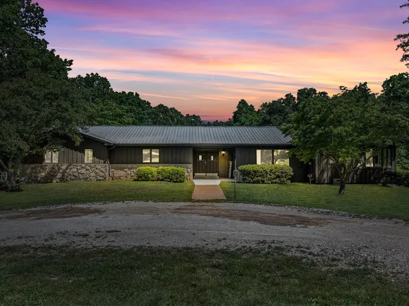 2993 Hobbitshire Dr, Centerville, TN 37033