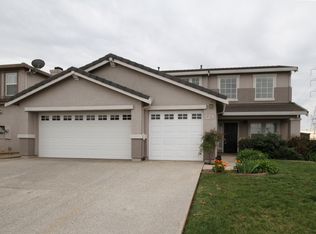 9721 Apple Mill Dr, Elk Grove, CA 95624