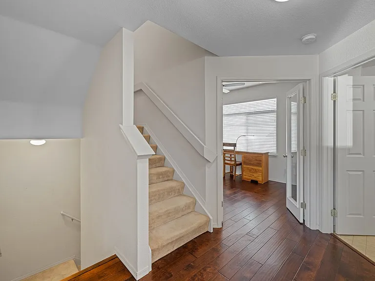 6412 Silver Mesa Dr #B — Photo 7