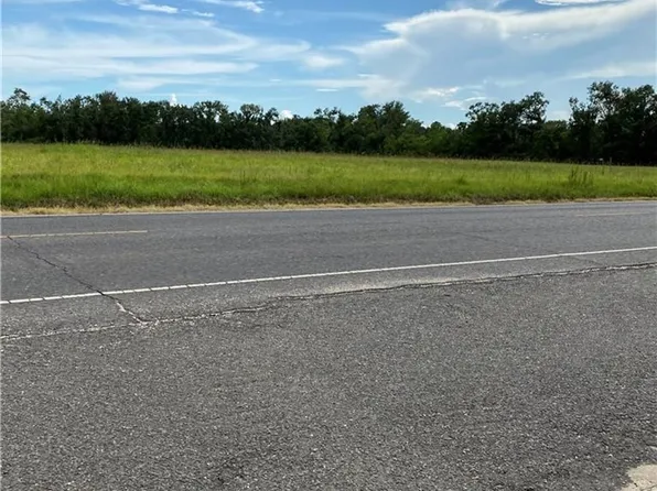 Patton St, Sulphur, LA 70665