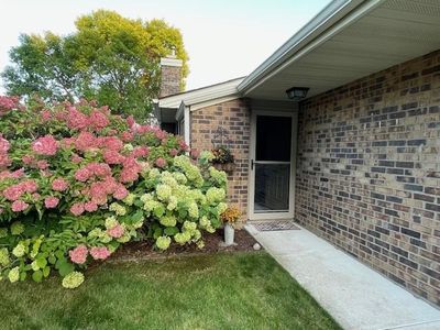 1930 Kingsview Ln N, Plymouth, MN, 55447