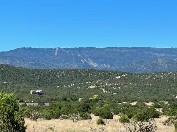 35 Via Entrada, Sandia Park, NM 87047