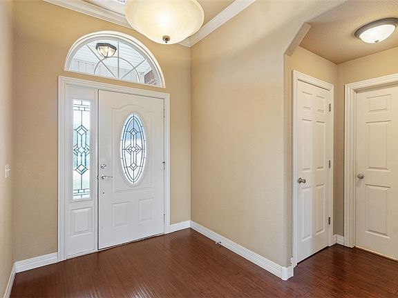 3rd image of 4104 SW Slate Ln