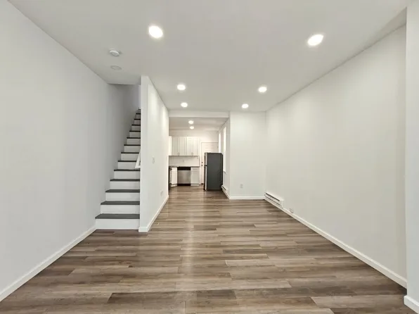 2424 N Bancroft St, Philadelphia, PA 19132