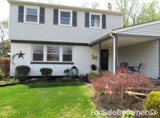 204 Rabbit Run Rd, Cherry Hill, NJ 08003
