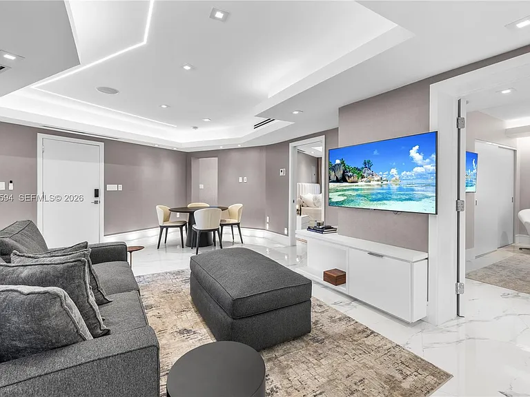 10190 Collins Ave #203 — Photo 8