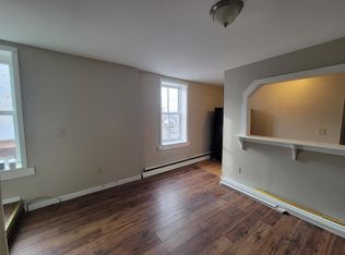 644 2nd Ave APT 4, Troy, NY 12182