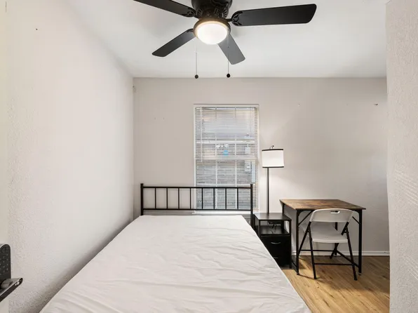 (undisclosed Address), Fort Worth, TX 76111