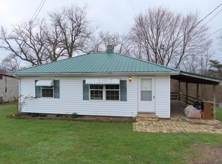 16056 Samuel St, East Liverpool, OH 43920