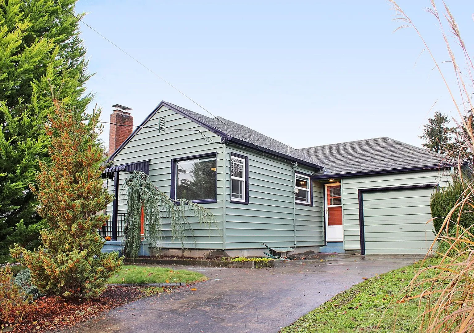 Charming Updated 2 Bedroom Kenton Ranch with Great Yard! — Photo 1