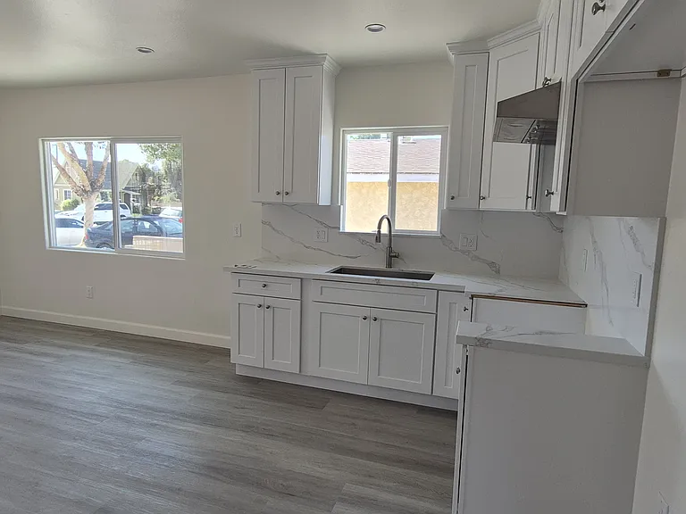 5951-5953-5953A Myrtle Ave #A — Photo 10