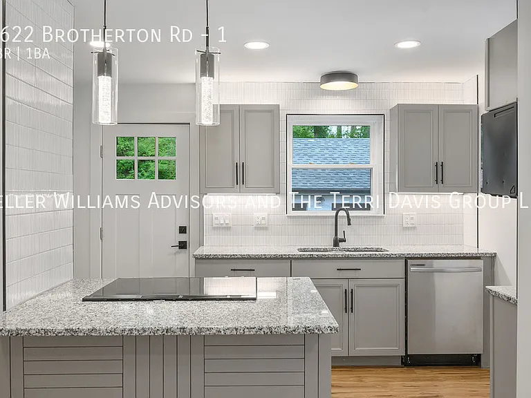 3622 Brotherton Rd #1 — Photo 5