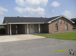 163 Sycamore St, Raceland, LA 70394