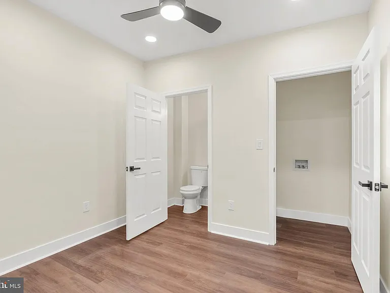 5431 Stewart St — Photo 16