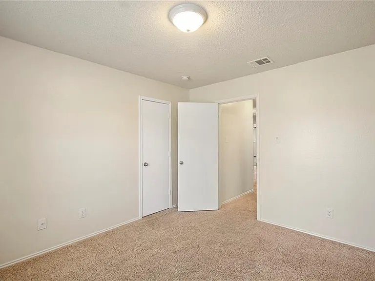 9973 George Washington Dr — Photo 16